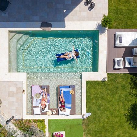Five Senses Luxury Villas 보우르보우로우 외부 사진