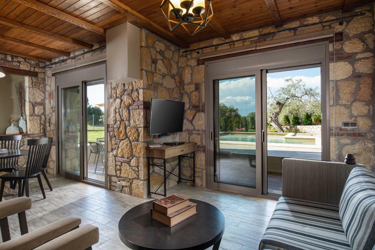Five Senses Luxury Villas 보우르보우로우 외부 사진