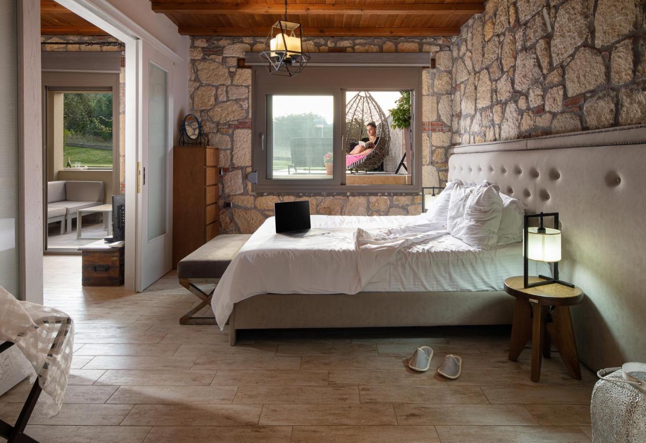 Five Senses Luxury Villas 보우르보우로우 외부 사진